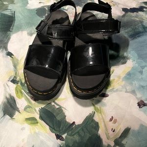 Doc martens ladies wedged sandals